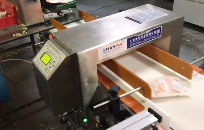 金檢，測(cè)餅干